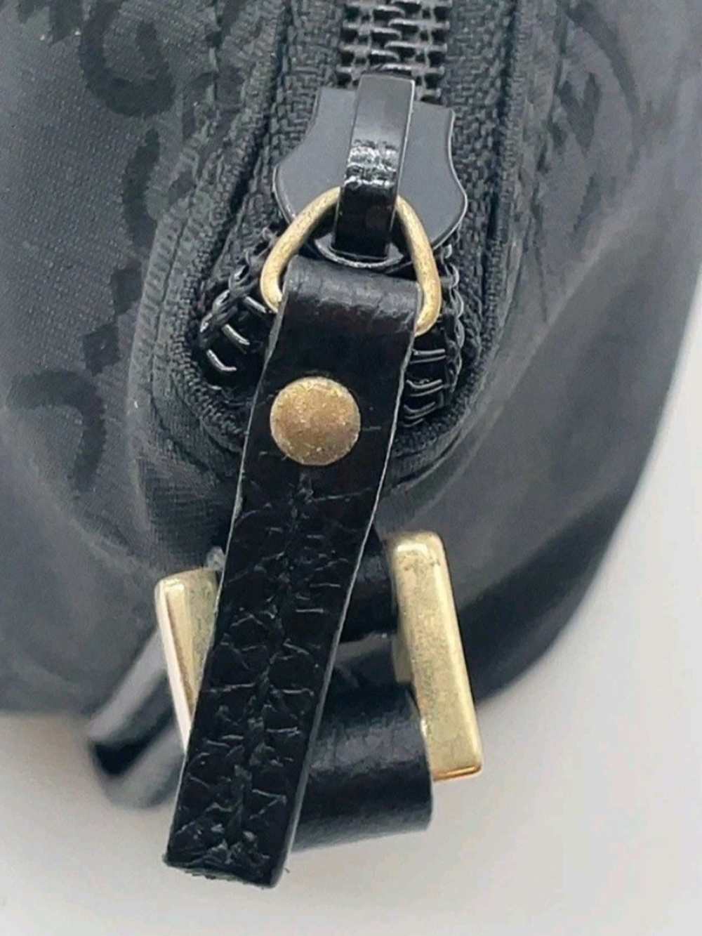 Gucci Black GG Monogram Shoulder Bag - Picture 13 of 16
